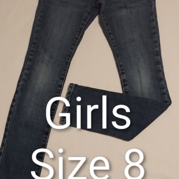 EUC Guess Girls Skinny Jeans Blue wash Size 8 Pants Denim embroidered LOGO - Picture 1 of 10